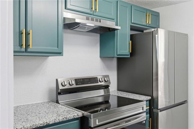 641 S Arlington Avenue, Independence, MO 64053