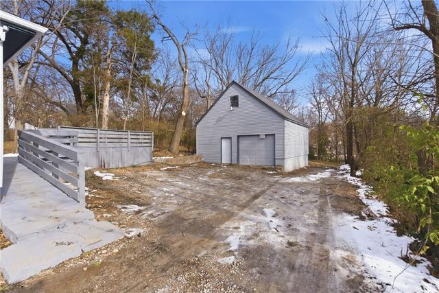 641 S Arlington Avenue, Independence, MO 64053