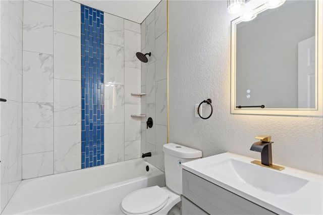 641 S Arlington Avenue, Independence, MO 64053