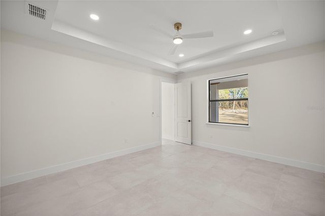 8269 SW 138TH TERRACE, Dunnellon, FL 34432