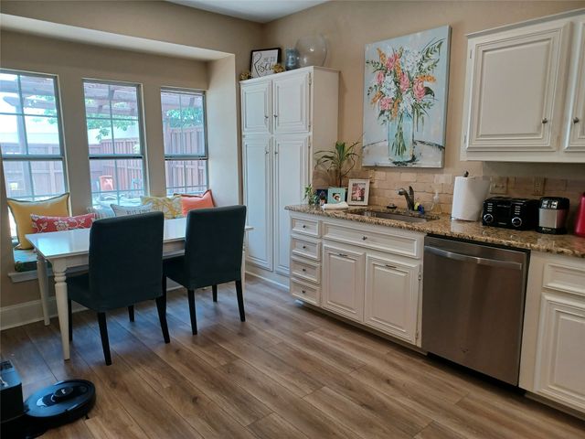 3611 Soft Wind Court, Grapevine, TX 76051