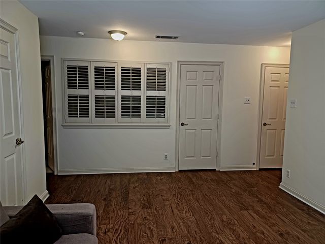 3611 Soft Wind Court, Grapevine, TX 76051