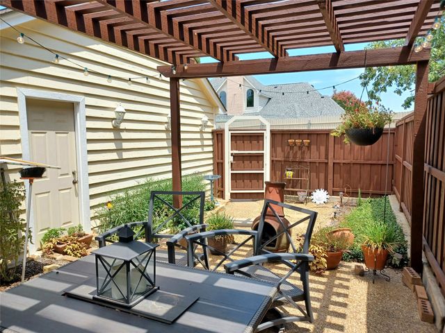 3611 Soft Wind Court, Grapevine, TX 76051