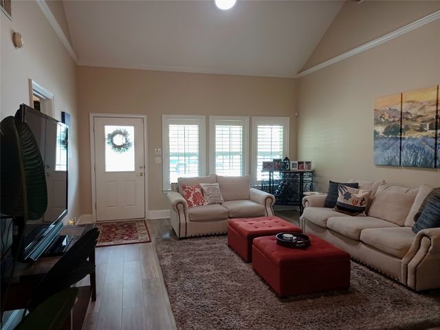 3611 Soft Wind Court, Grapevine, TX 76051