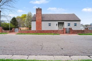 519 E Spruce Street, Marshall, MI 49068