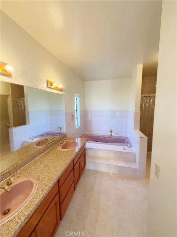1050 Mayflower Avenue, Arcadia, CA 91006