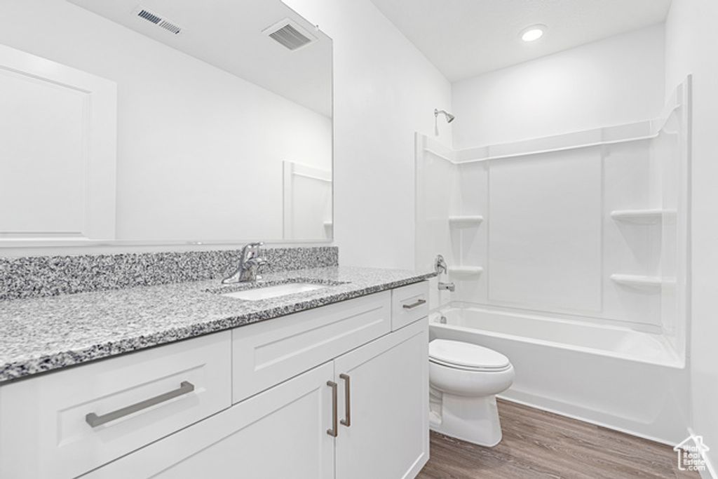 Image 13 of property listing at 7210 OQUIRRH RANCH PKWY, Eagle Mountain, UT 84005