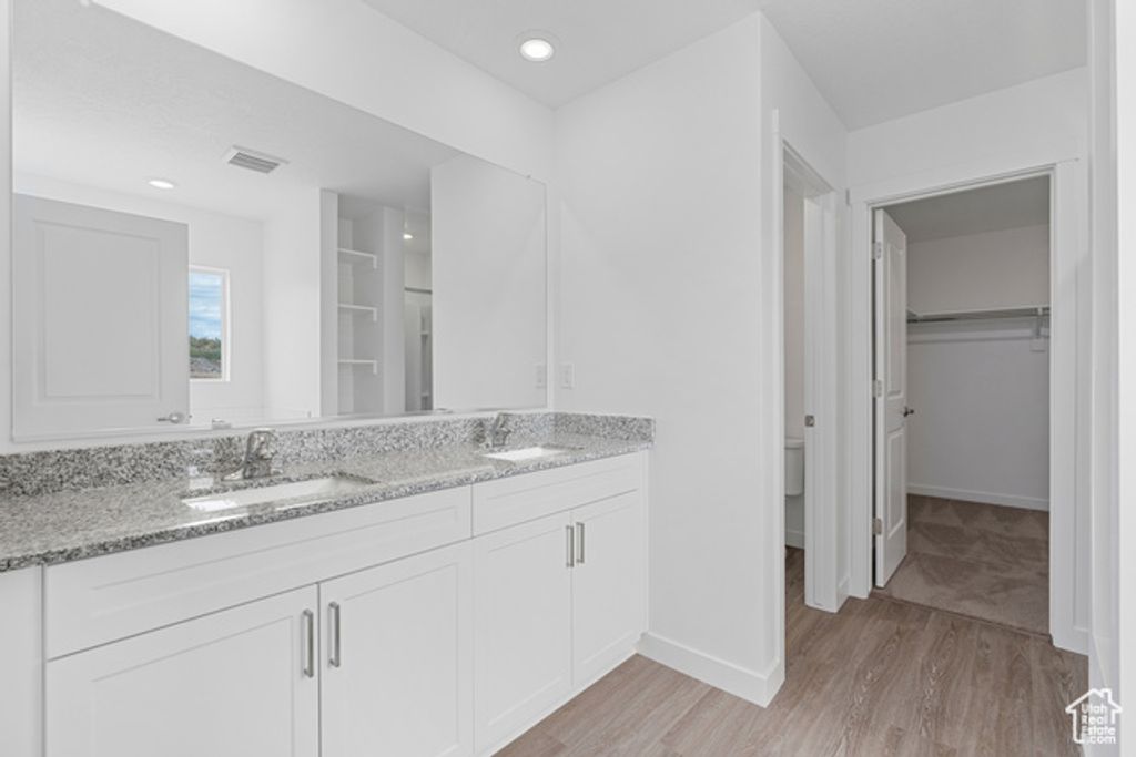 Image 7 of property listing at 7210 OQUIRRH RANCH PKWY, Eagle Mountain, UT 84005