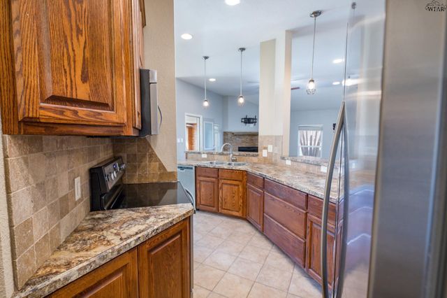 6009 SANDY HILL BOULEVARD, Wichita Falls, TX 76310