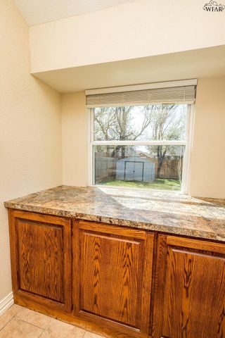 6009 SANDY HILL BOULEVARD, Wichita Falls, TX 76310