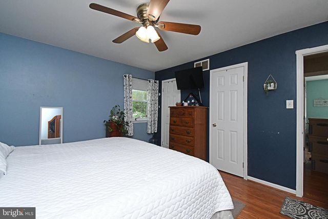 703 W COUNTY LINE RD, Warminster, PA 18974