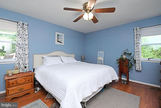 703 W COUNTY LINE RD, Warminster, PA 18974