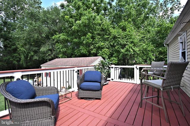 703 W COUNTY LINE RD, Warminster, PA 18974