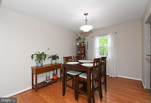 703 W COUNTY LINE RD, Warminster, PA 18974