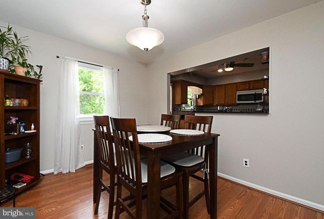 703 W COUNTY LINE RD, Warminster, PA 18974