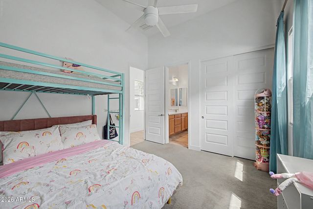 3671 E AQUARIUS Place, Chandler, AZ 85249
