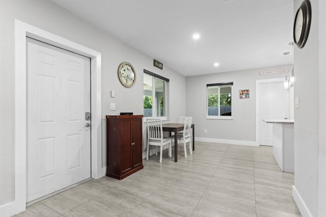 1633 SW 30th Avenue, Fort Lauderdale, FL 33312