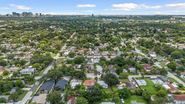 1633 SW 30th Avenue, Fort Lauderdale, FL 33312