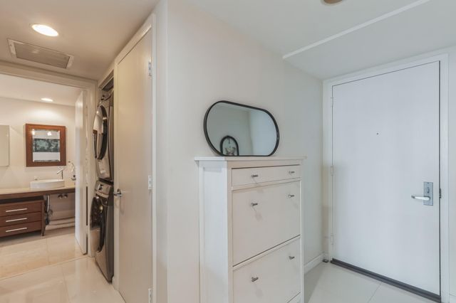 475 BRICKELL Avenue 512, Miami, FL 33131