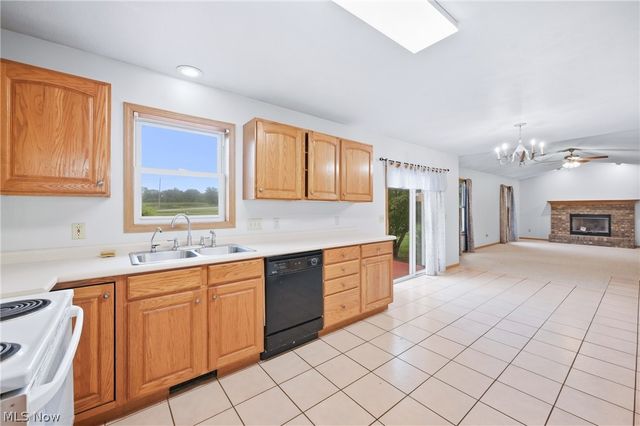 405 Cunningham Road, Salem, OH 44460