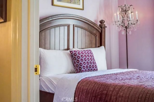 700 Booth Way, Big Bear City, CA 92314