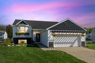 7918 Westside, Hudsonville, MI 49426