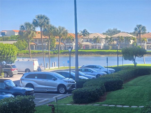 899 Jeffery St 2040, Boca Raton, FL 33487