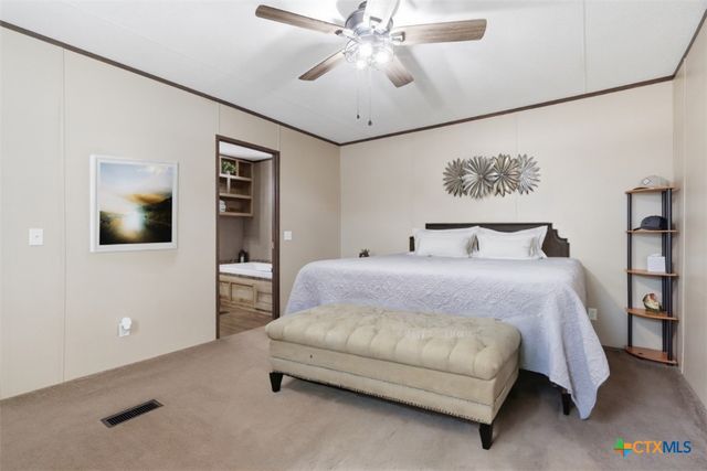 285 Brianna Court, Von Ormy, TX 78073