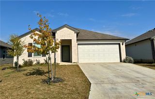 937 Armadillo Drive, Seguin, TX 78155