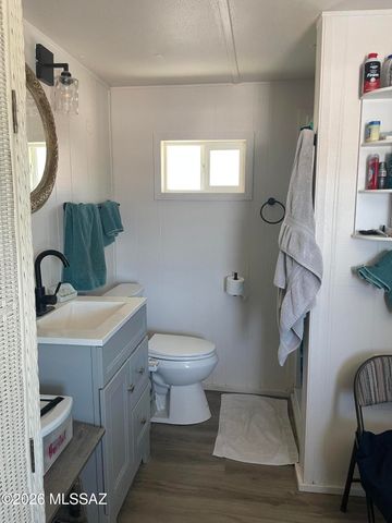 636 E Di Di Anne Drive, Benson, AZ 85602