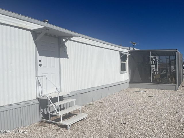 636 E Di Di Anne Drive, Benson, AZ 85602