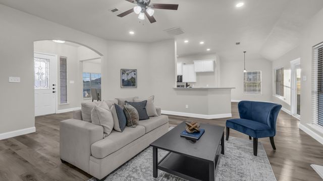 100 Falcons Eye Court, Weatherford, TX 76087