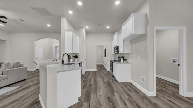 100 Falcons Eye Court, Weatherford, TX 76087