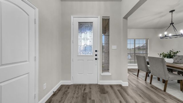 100 Falcons Eye Court, Weatherford, TX 76087