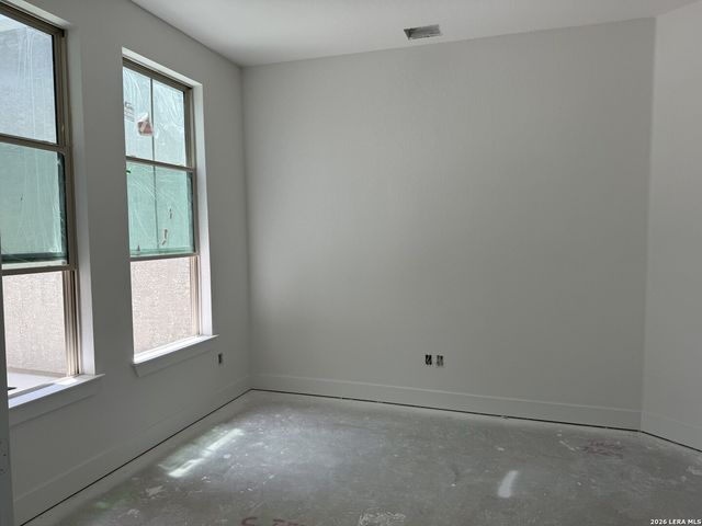 139 Kari Drive, Castroville, TX 78009
