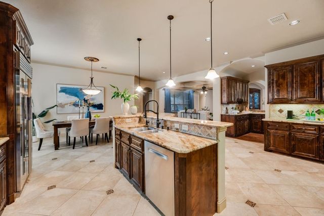 7565 Rawlins Lane, Frisco, TX 75036