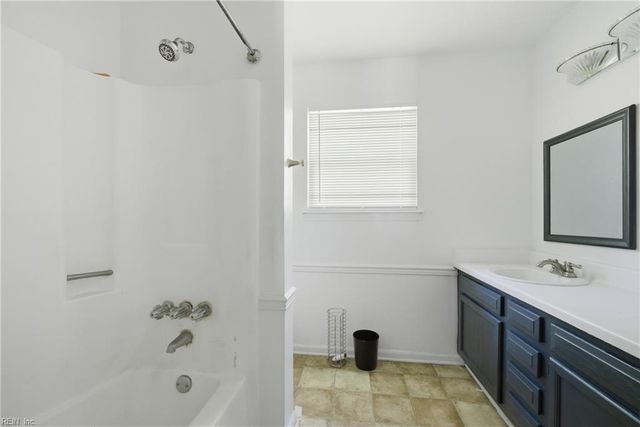 4406 Breezewood CT, Portsmouth, VA 23703