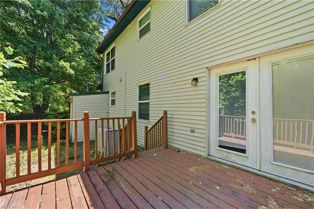 4406 Breezewood CT, Portsmouth, VA 23703