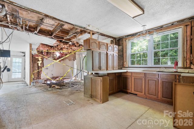 160 & 164 Arlington Street, Forest City, NC 28043