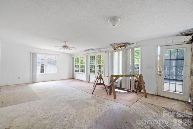 160 & 164 Arlington Street, Forest City, NC 28043