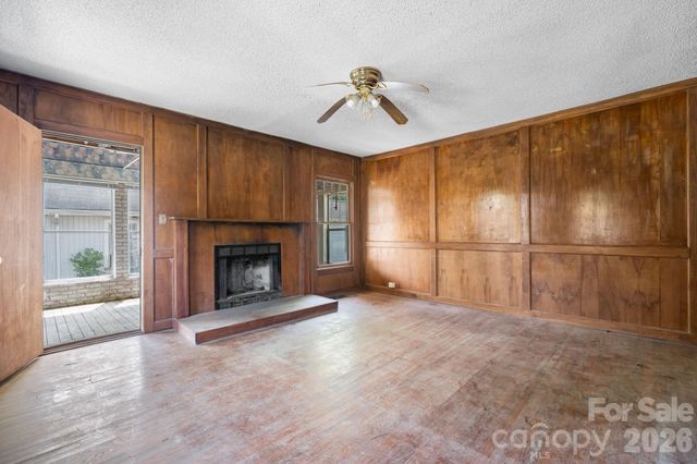 160 & 164 Arlington Street, Forest City, NC 28043