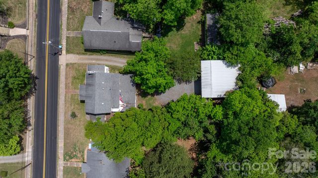 160 & 164 Arlington Street, Forest City, NC 28043