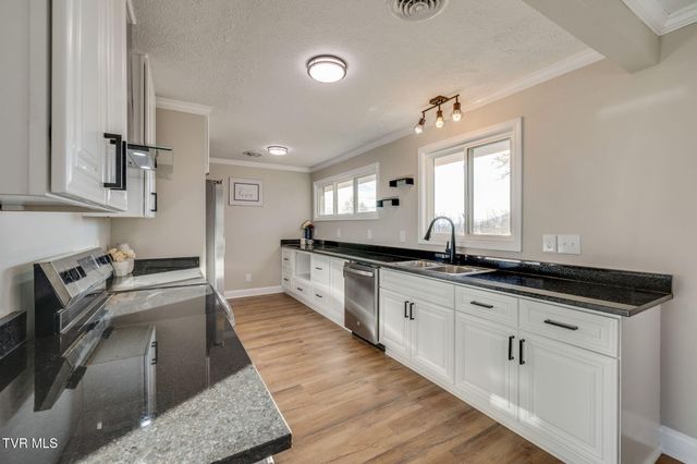 128 Thompson Street, Kingsport, TN 37660