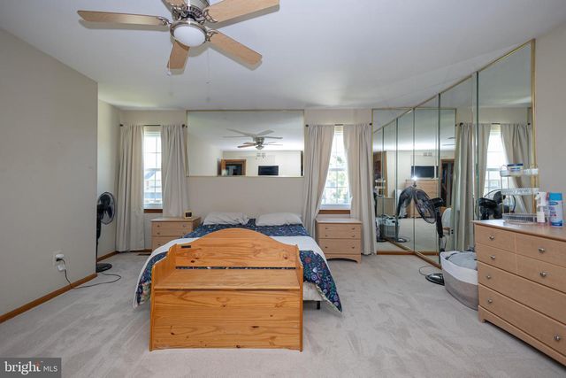 3 BOOTHBY CT, Mount Laurel, NJ 08054