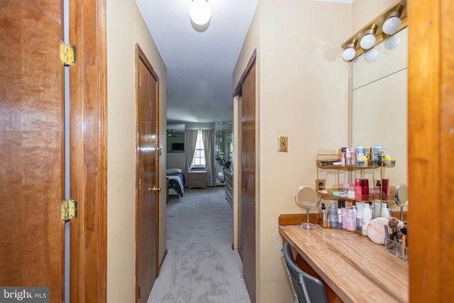 3 BOOTHBY CT, Mount Laurel, NJ 08054