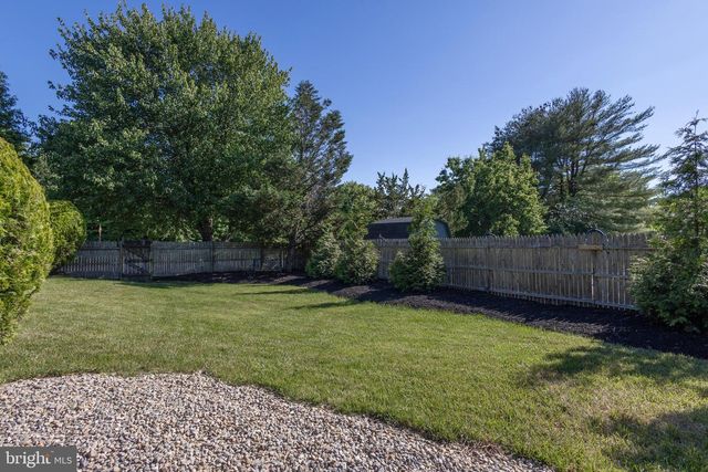 3 BOOTHBY CT, Mount Laurel, NJ 08054