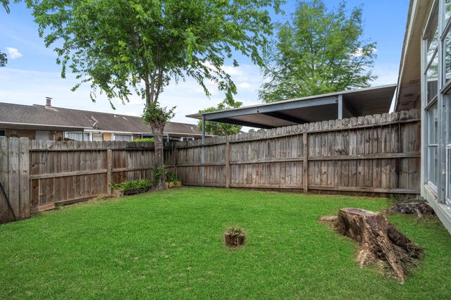 6907 Chasewood Drive, Missouri City, TX 77489