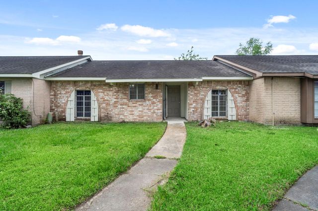 6907 Chasewood Drive, Missouri City, TX 77489