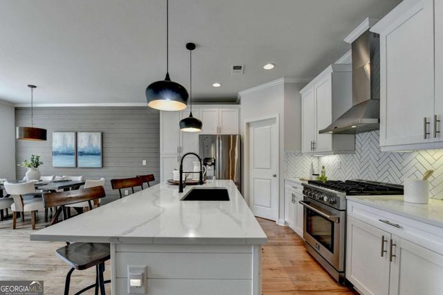 5510 Bright Cross Way, Suwanee, GA 30024