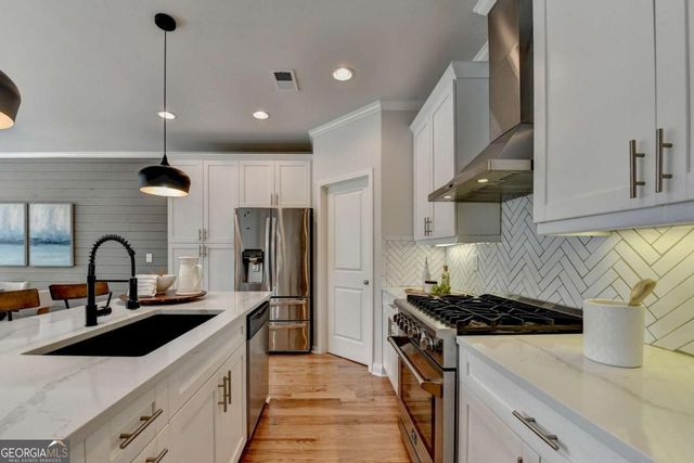 5510 Bright Cross Way, Suwanee, GA 30024